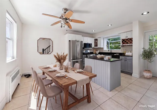 Photo 3 of Sale Pending at 1321 Gillespie Ave, New York, NY 10461 | MLS# 1018622 | Listing updated on 2026-08-24