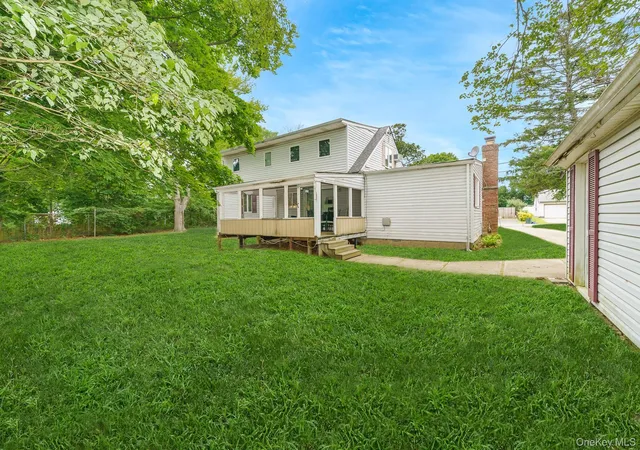 25th image of 246 Columbus Ave, Babylon, NY 11704 | MLS# 1018623