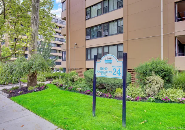 4th image of 166-10 Powells Cove Blvd #2C, Whitestone, NY 11357 | MLS# 1018631