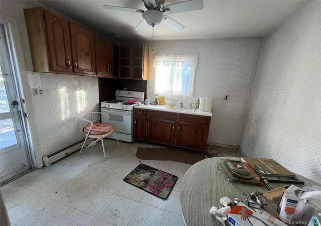 3rd image of 370 Boulder St, Ronkonkoma, NY 11779 | MLS# 1018637