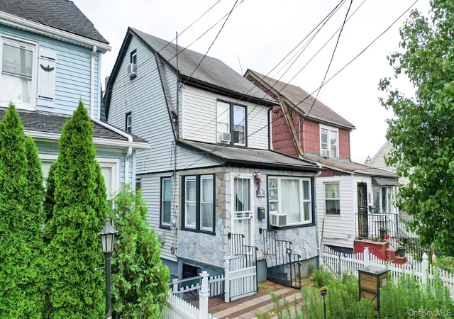 2nd image of 14214 Sutter Ave, Jamaica, NY 11436 | MLS# 1018677