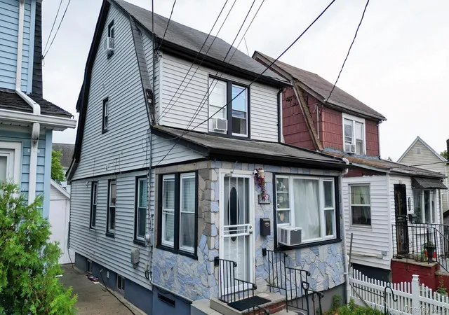 3rd image of 14214 Sutter Ave, Jamaica, NY 11436 | MLS# 1018677