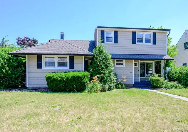 22nd image of 3251 Neptune Ave, Hempstead, NY 11572 | MLS# 1018684