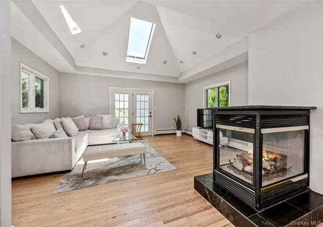 3rd image of 3251 Neptune Ave, Hempstead, NY 11572 | MLS# 1018684