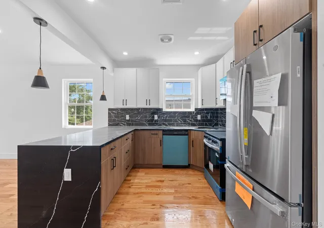 4th image of 15815 N Conduit Ave, New York, NY 11434 | MLS# 1018697