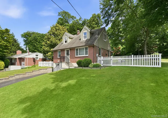 Homes for sale in Cortlandt, NY | 12 Logwynn Ln, Cortlandt, NY 10567 | MLS# 1018699
