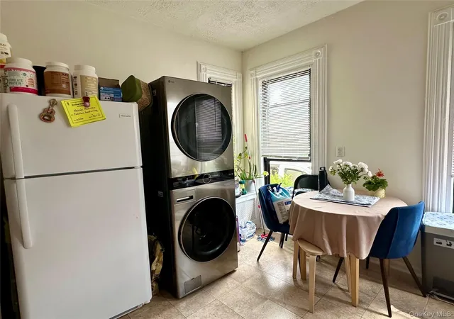 4th image of 143 Fourth Ave, Pelham, NY 10803 | MLS# 1018713