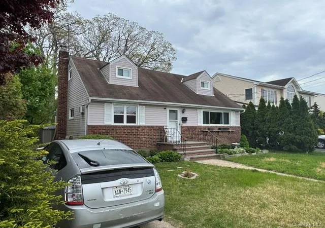 Homes for sale in Hempstead, NY | 1916 Wilson Ave, Hempstead, NY 11710 | MLS# 1018714