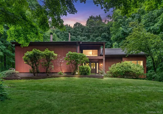 1st image of 1 Tenny Ln, Cornwall, NY 12518 | MLS# 1018715