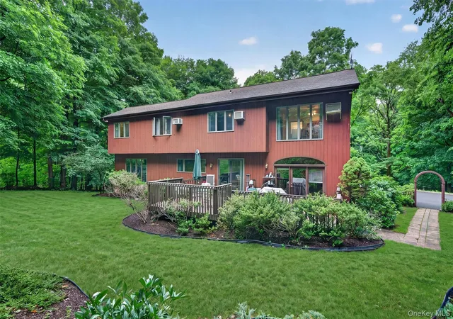 37th image of 1 Tenny Ln, Cornwall, NY 12518 | MLS# 1018715