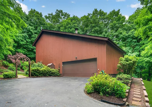 5th image of 1 Tenny Ln, Cornwall, NY 12518 | MLS# 1018715
