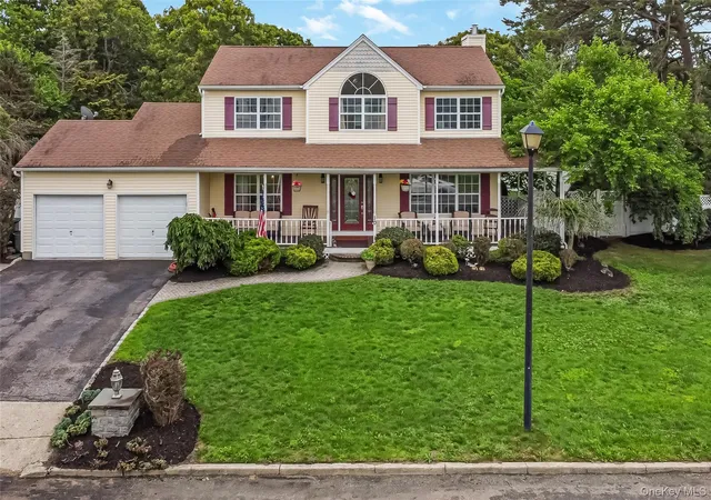 1st image of 10 John St, Selden, NY 11784 | MLS# 1018734