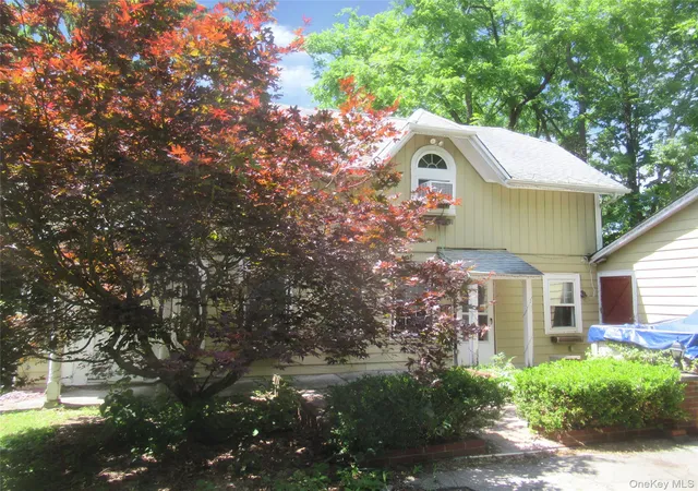 3rd image of 2 Academy Ave, Cornwall, NY 12520 | MLS# 1018797