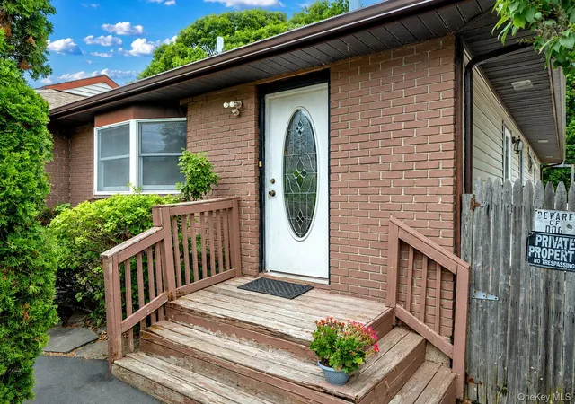 4th image of 119 Chanel Dr E, Shirley, NY 11967 | MLS# 1018809
