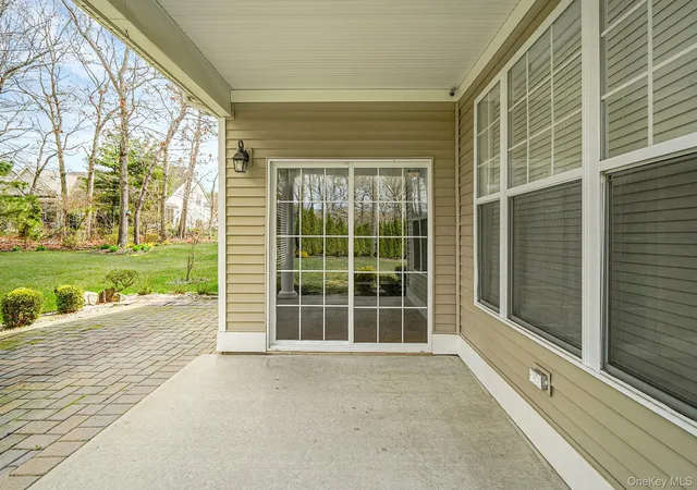 Listing Photo 4 - Condo for sale in building located at 11 Ovation Pl, Brookhaven, NY 11941