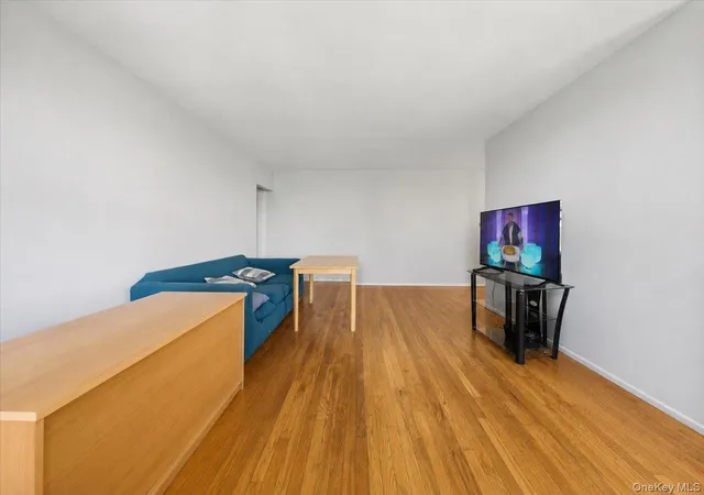 3rd image of 2630 Kingsbridge Terrace #3A, New York, NY 10463 | MLS# 1018823