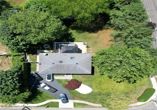 46th image of 1280 Church St, Bohemia, NY 11716 | MLS# 1018842