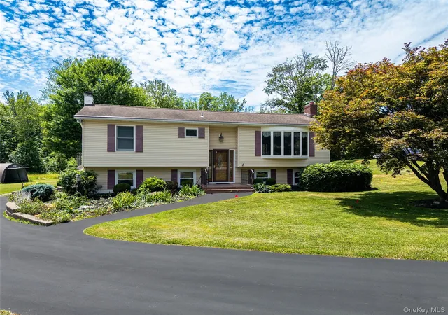 Photo 1 of Sale Pending at 17 Dorett Dr, Wappinger, NY 12590 | MLS# 1018847 | Listing updated on 2026-08-01
