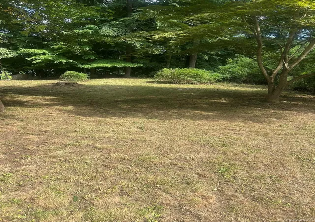 5th image of 214 Walnut Rd, Putnam Valley, NY 10537 | MLS# 1018877