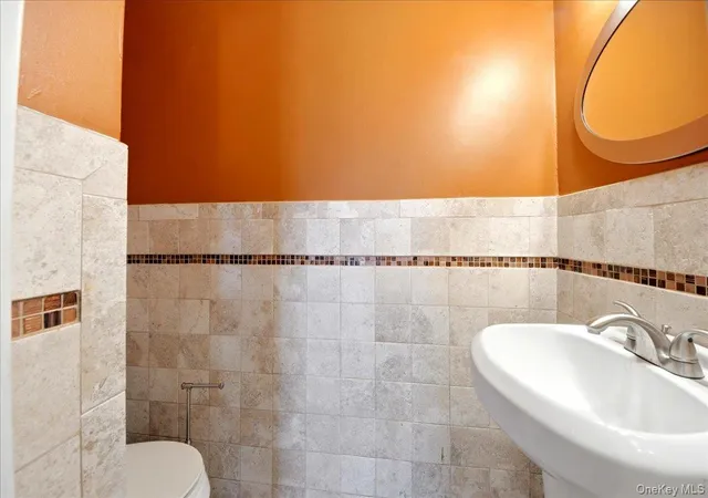 Listing Photo 4 - Condo for sale in building located at 916 Union Ave, New York, NY 10459 - Unit #B
