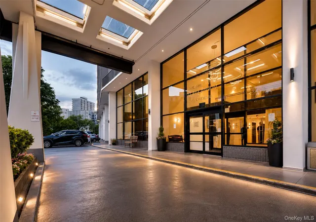 Homes for sale in New York, NY | 25-40 Shore Blvd #15Q, New York, NY 11102 | MLS# 1018923