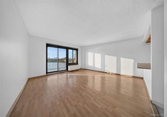 Homes for sale in New York, NY | 25-40 Shore Blvd #15Q, New York, NY 11102 | MLS# 1018923