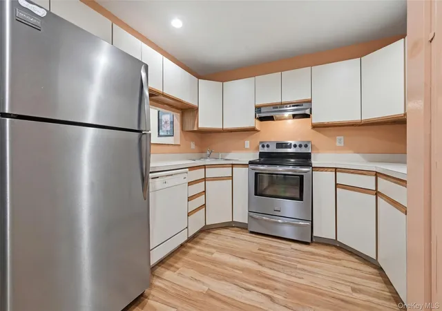 2nd image of 100 Daly #1613, Hempstead, NY 11572 | MLS# 1018937