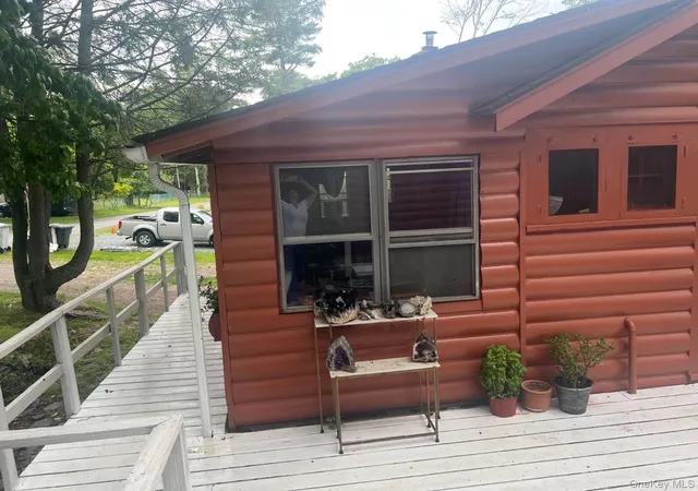 Homes for sale in Bethel, NY | 118 E Thompson Pl, Bethel, NY 12778 | MLS# 1018951
