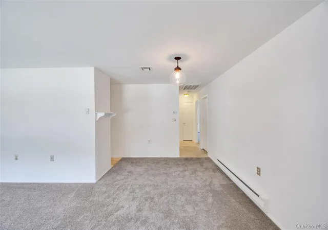 4th image of 338 Edinburgh Dr, Ridge, NY 11961 | MLS# 1018980