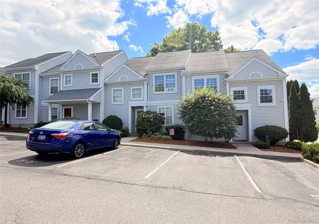 3rd image of 15 Kendal Ln, Middletown, NY 10940 | MLS# 1018987