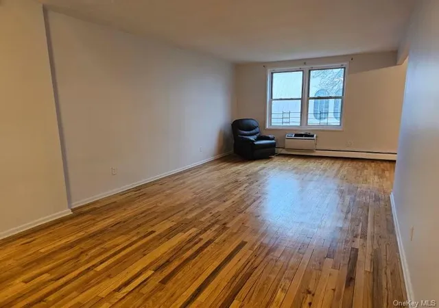 Homes for sale in New York, NY | 151-05 Cross Island Pkwy, New York, NY 11357