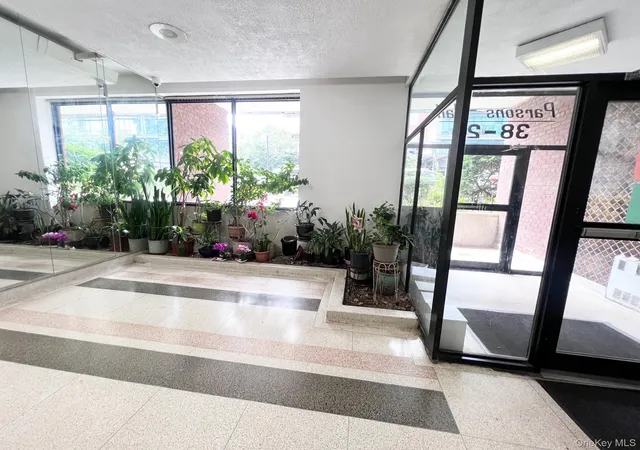 4th image of 38-25 Parsons Blvd, New York, NY 11354