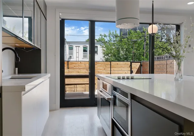 Homes for sale in New York, NY | 1712 Dekalb Ave, New York, NY 11237 | MLS# 1018997