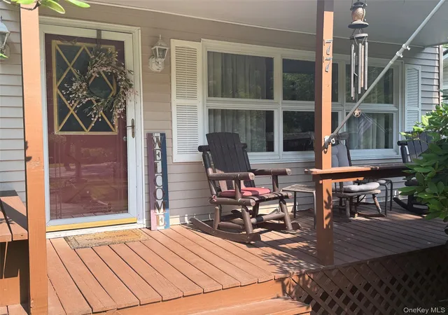 Homes for sale in Rockland, NY | 77 Rockland Rd, Rockland, NY 12776 | MLS# 1019004