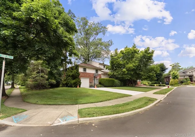 2nd image of 9 Ash Pl, New Hyde Park, NY 11040 | MLS# 1019019