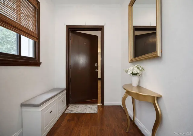 Homes for sale in New York, NY | 34 Simonson Pl, New York, NY 10302 | MLS# 1019035