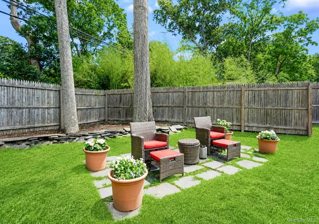 Photo 4 of Sale Pending at 52 Albermarle Ave, Huntington, NY 11746 | MLS# 1019050 | Listing updated on 2026-07-29