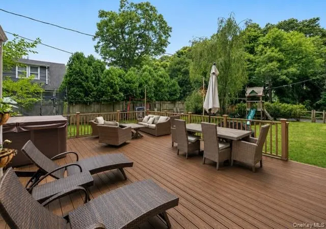 24th image of 341 Woodland Dr, Islip, NY 11718 | MLS# 1019072