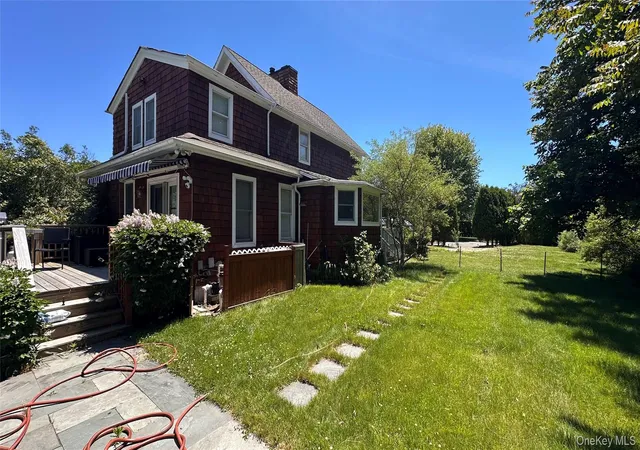 2nd image of 10 Kerrie Ct, Southampton, NY 11968 | MLS# 1019081