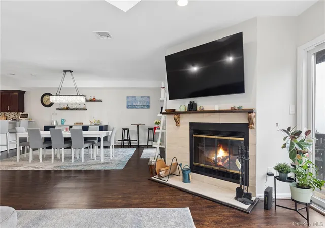 Listing Photo 5 - Condo for sale in building located at 103 Fox Hl Dr, Riverhead, NY 11933