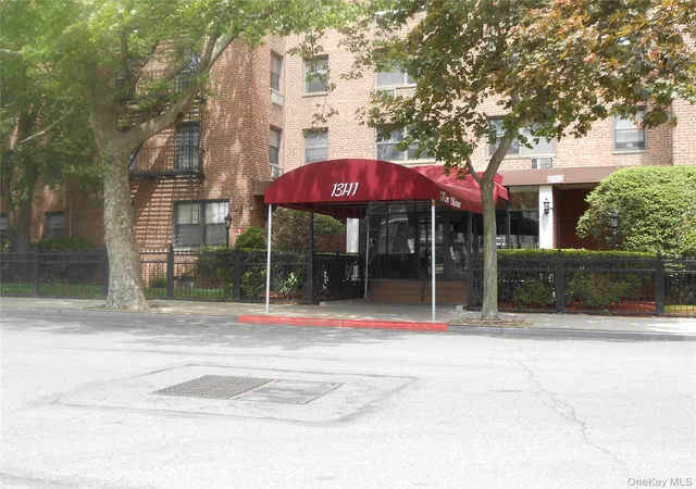 2nd image of 131 11 Kew Gardens Rd #50, New York, NY 11418 | MLS# 1019118