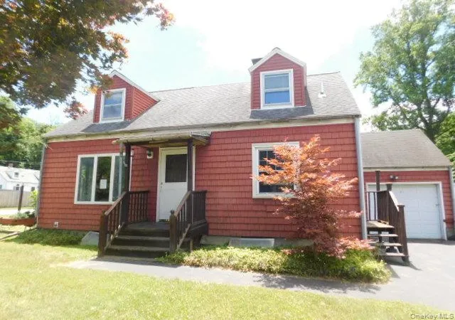 Homes for sale in Hyde Park, NY | 20 Farm Ln, Hyde Park, NY 12538 | MLS# 1019134
