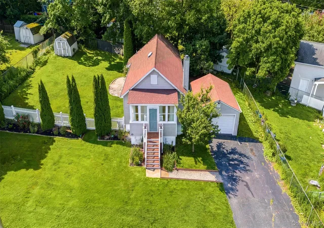 Homes for sale in Patterson, NY | 3 Ulster Rd, Patterson, NY 10509 | MLS# 1019135