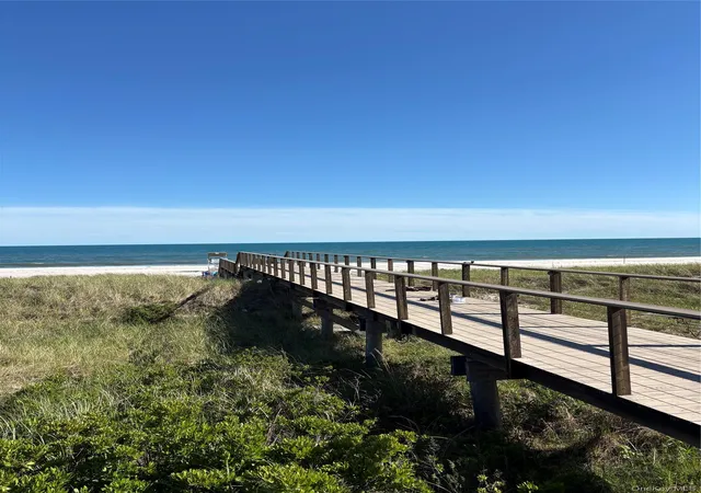 Homes for sale in Southampton, NY | 585 Dune Rd #A-21, Southampton, NY 11978 | MLS# 1019137