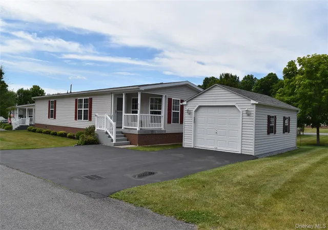 Homes for sale in New Windsor, NY | 314 Brittany Ter, New Windsor, NY 12575 | MLS# 1019147