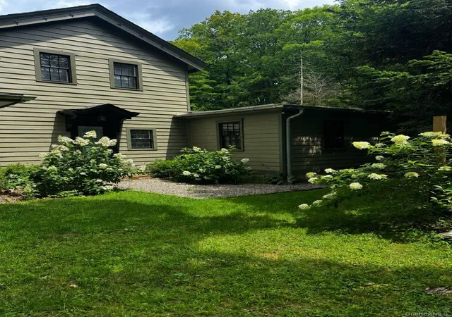 3rd image of 5012 Albany Post, Hyde Park, NY 12580 | MLS# 1019148