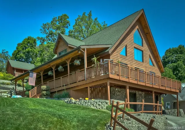 Homes for sale in Middletown, NY | 23 Orange Ter, Middletown, NY 10940 | MLS# 1019155