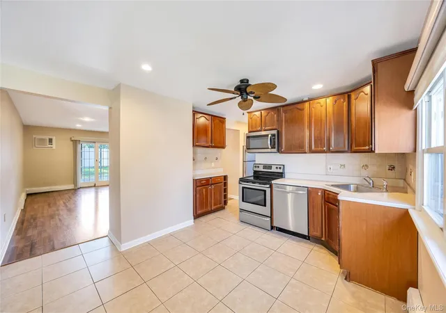 Homes for sale in Hempstead, NY | 21 Horn Ln, Hempstead, NY 11756 | MLS# 1019174