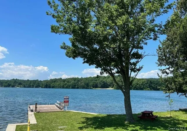 2nd image of 40 Gardenia Cir, Hopewell Junction, NY 12533