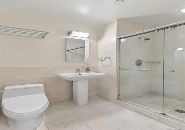 Listing Photo 5 - Condo for sale in building located at 30 W 13Th St, New York City, NY 10011 - Unit #4A
